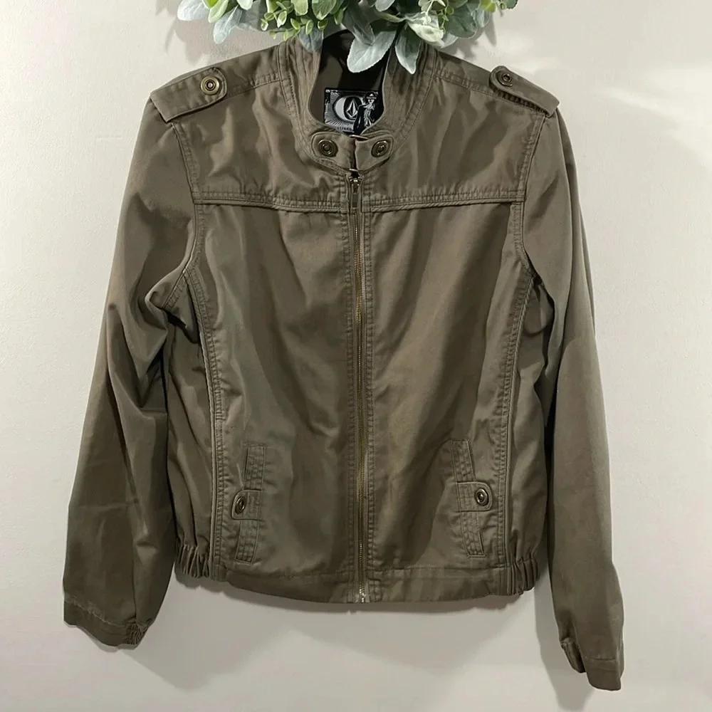 NWOT Volcom Women's Frochickie 2 Lovin Phoebe Brown Zip Up Canvas Moto Jacket XL - Picture 1 of 16